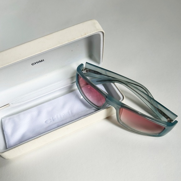 Chimi Jet Sunglasses in Soft Blue Rectangular Shape with purple / pink lens main image 7